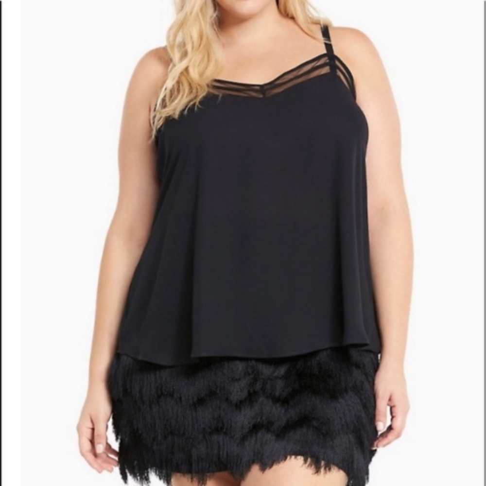 Torrid mesh panel swing tank